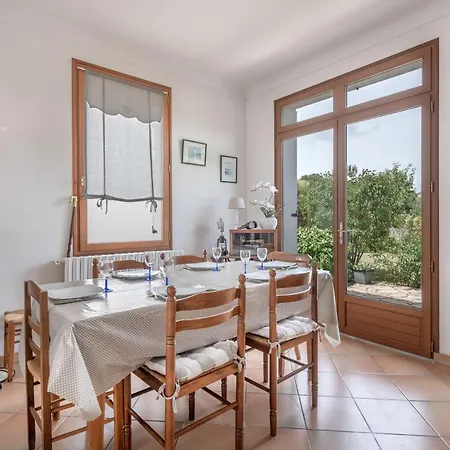 Holiday home Belle Maison Pour 7 Au Coeur Des Marais Salants